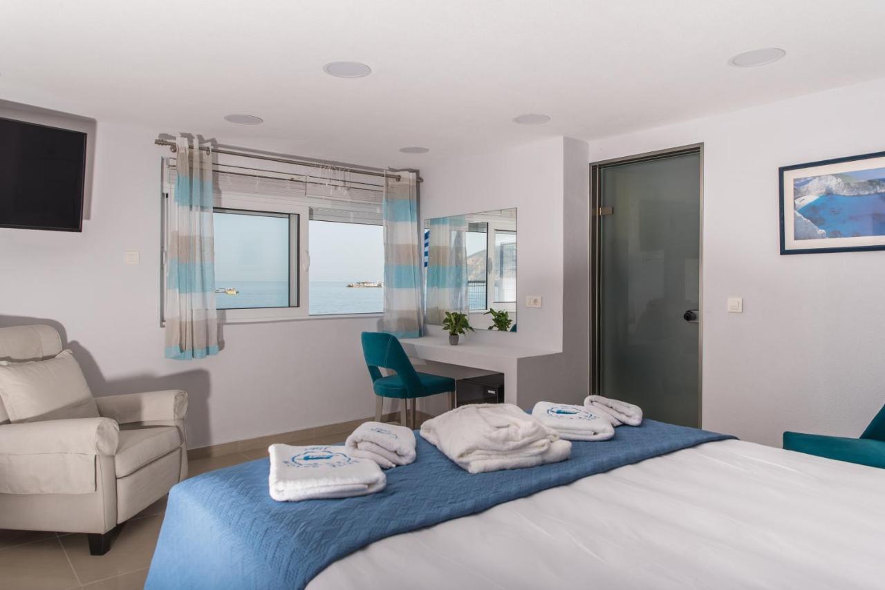 Denise Beach Hotel 라가나스 외부 사진