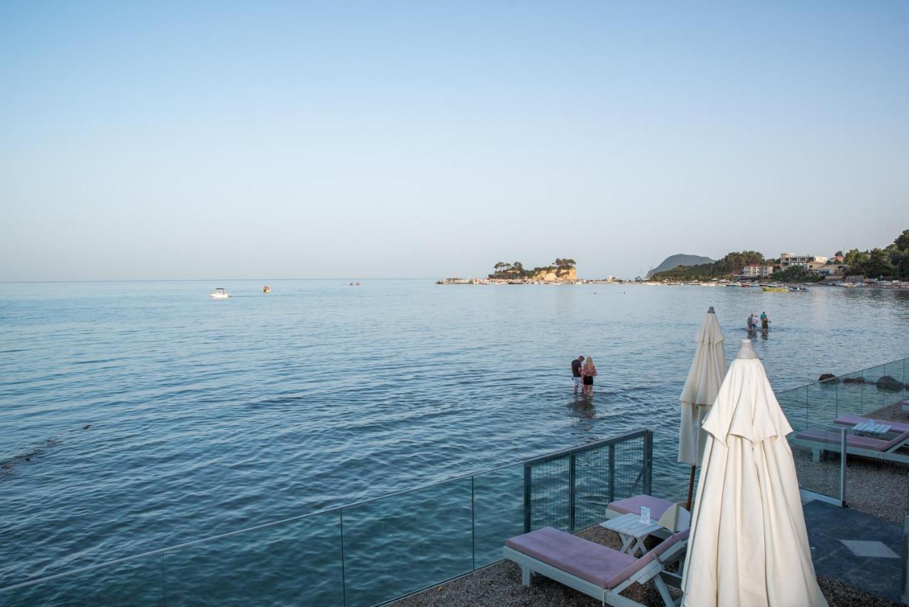 Denise Beach Hotel 라가나스 외부 사진